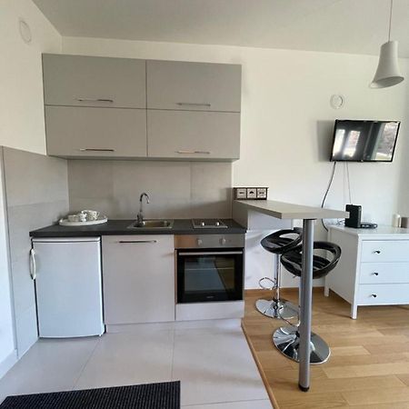 Sunny Studio Apartment Novi Sad Exterior foto