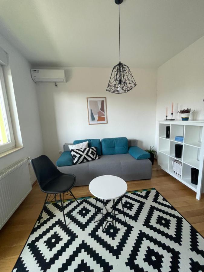 Sunny Studio Apartment Novi Sad Exterior foto